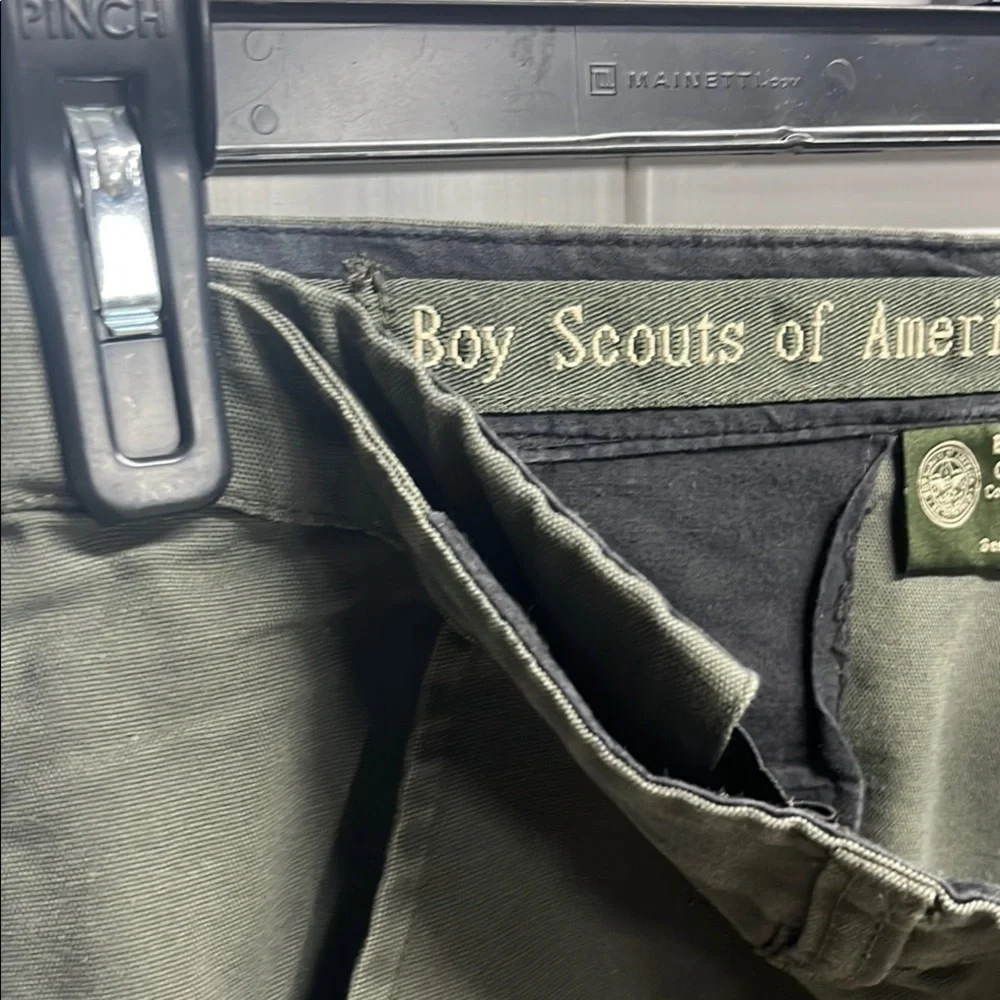 BSA Men's Green Cargo Shorts 32” waist - Picture 5 of 6